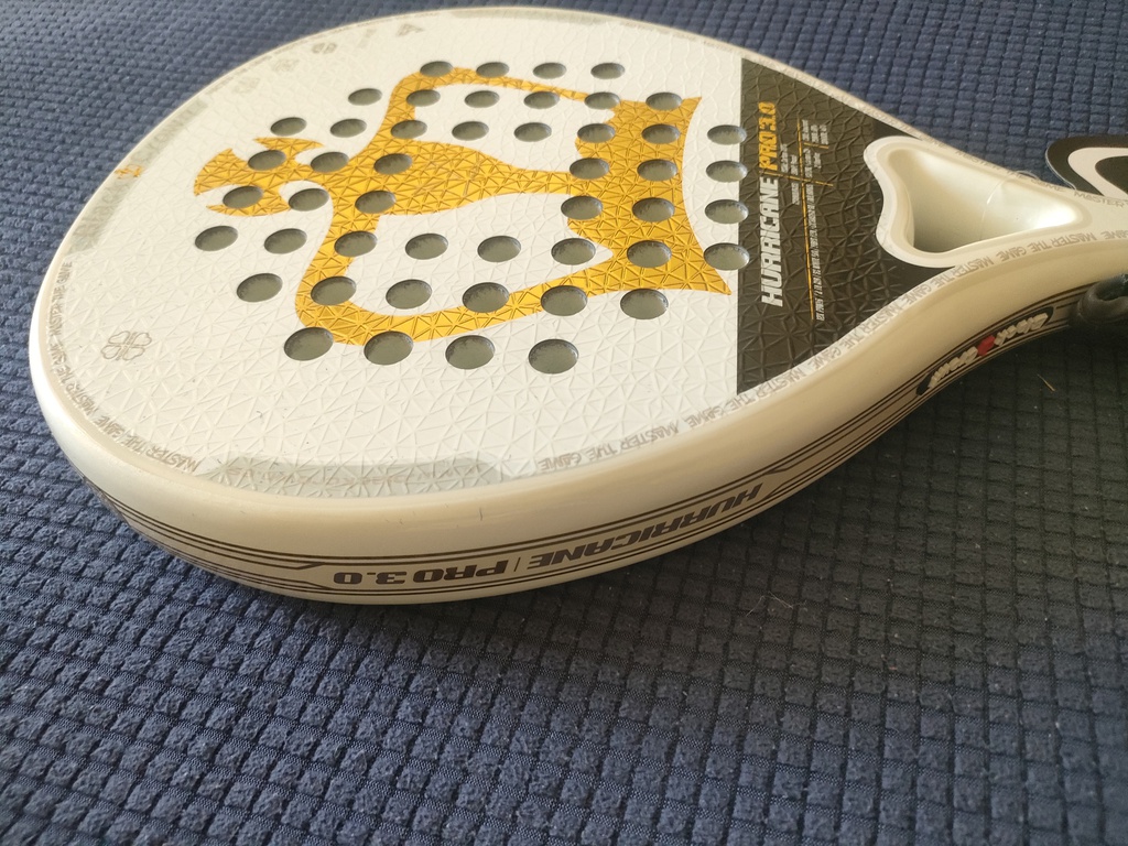 Pala Black Crown Marta Marrero Hurricane Pro 3.0