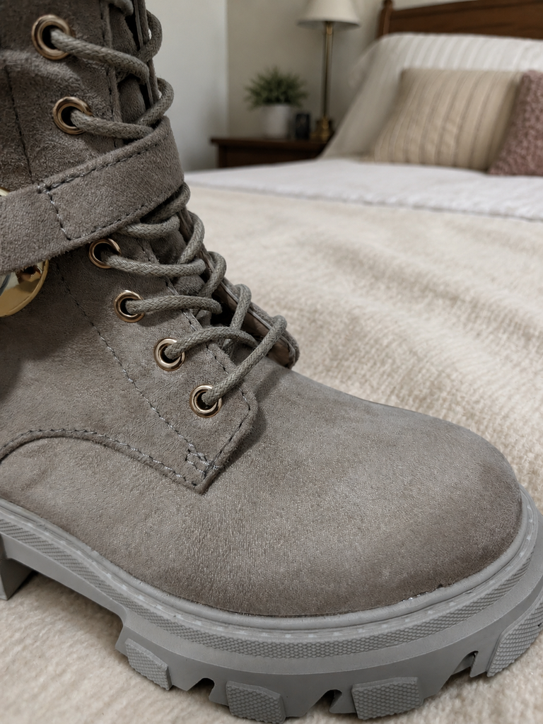 Botas Altas Lovely Skull Kids Beige Talla 32