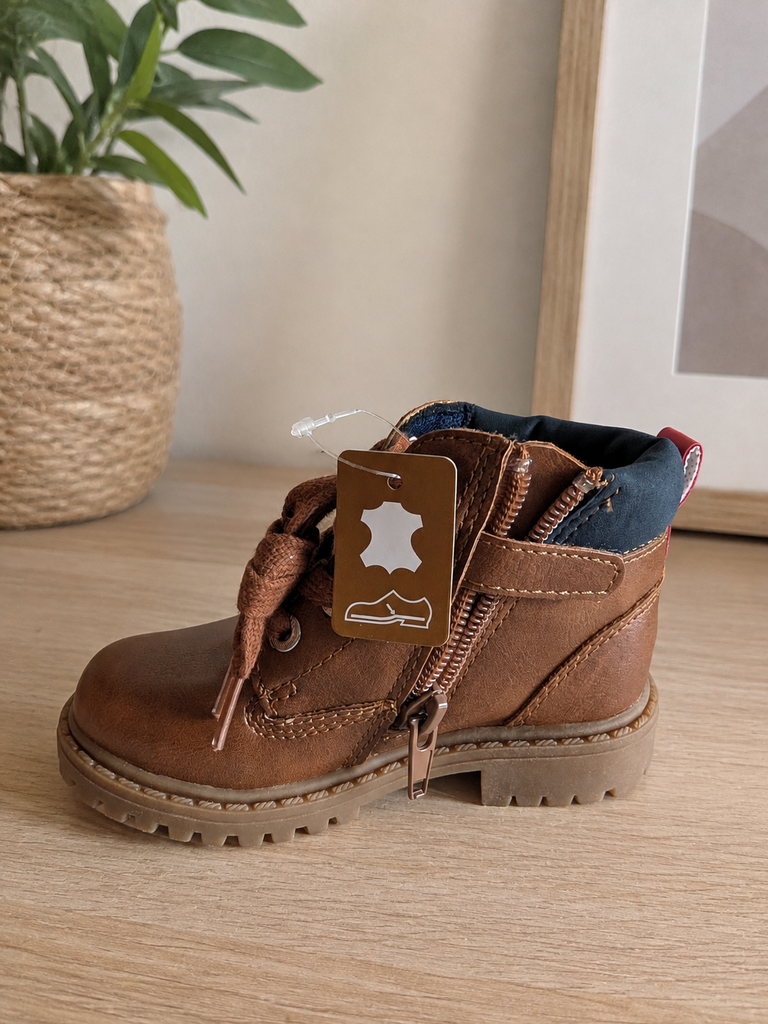 Botas Absorba Kids Talla 22
