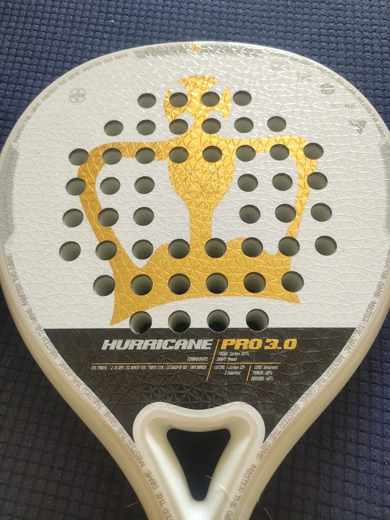 Pala Black Crown Marta Marrero Hurricane Pro 3.0